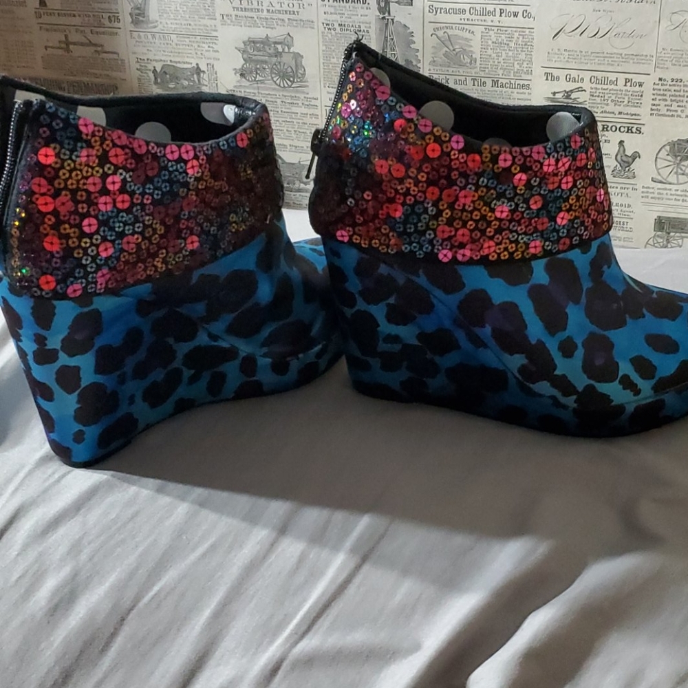 Iron fist wedges